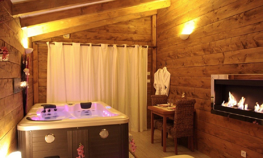 La Paillote Exotique - Suite Megève - Love’nSpa - weekend en amoureux, love rooms avec spa ou jacuzzi privatif4 de La Paillote Exotique - Suite Megève