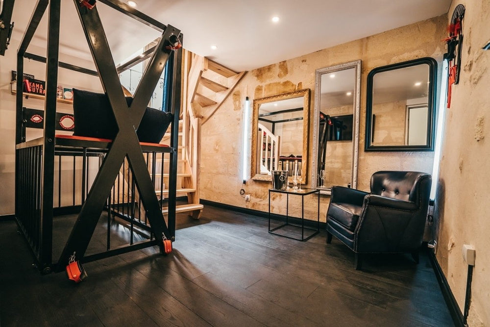 The Playroom - Love’nSpa - weekend en amoureux, love rooms avec spa ou jacuzzi privatif1 de The Playroom