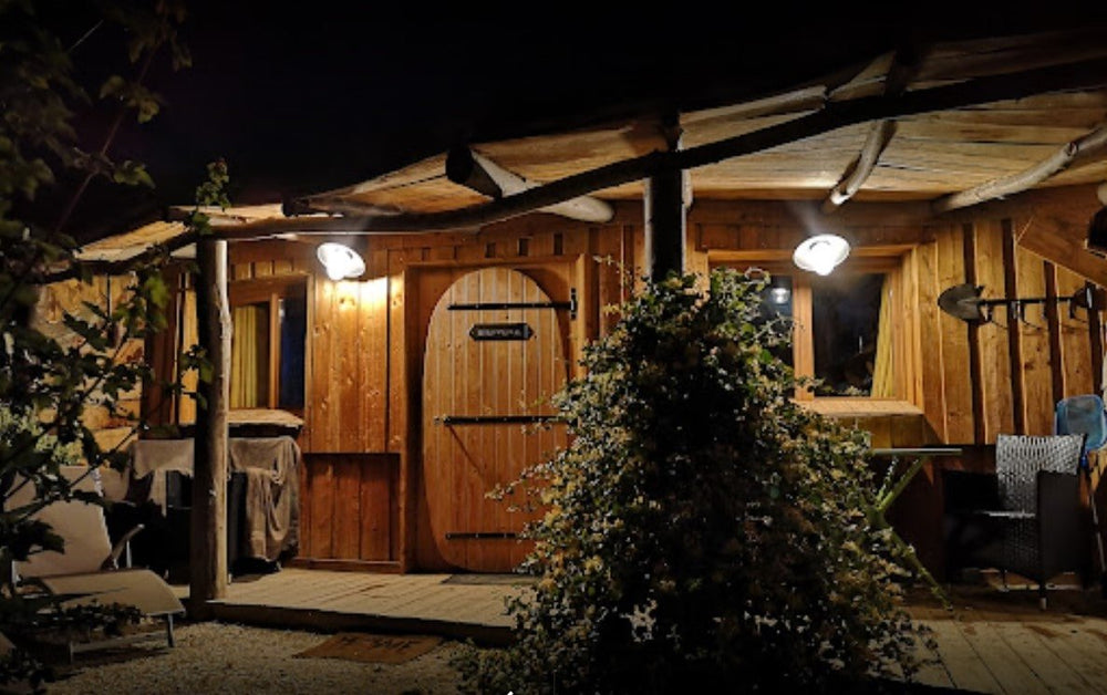 Trésors de Campagne -Maison du Hobbit avec spa privatif - Love’nSpa - weekend en amoureux, love rooms avec spa ou jacuzzi privatif7 de Trésors de Campagne -Maison du Hobbit avec spa privatif