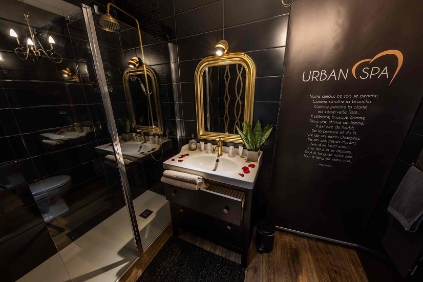 Urban spa - ROMANTIQUE CHIC - Love’nSpa - weekend en amoureux, love rooms avec spa ou jacuzzi privatif7 de Urban spa - ROMANTIQUE CHIC