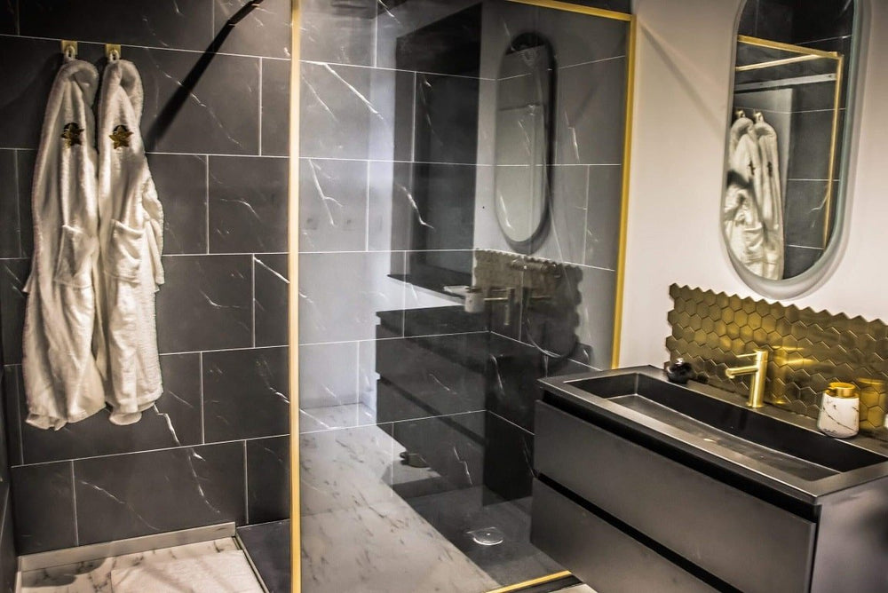Very Good Trip - Love’nSpa - weekend en amoureux, love rooms avec spa ou jacuzzi privatif5 de Loveroom 50 Nuances