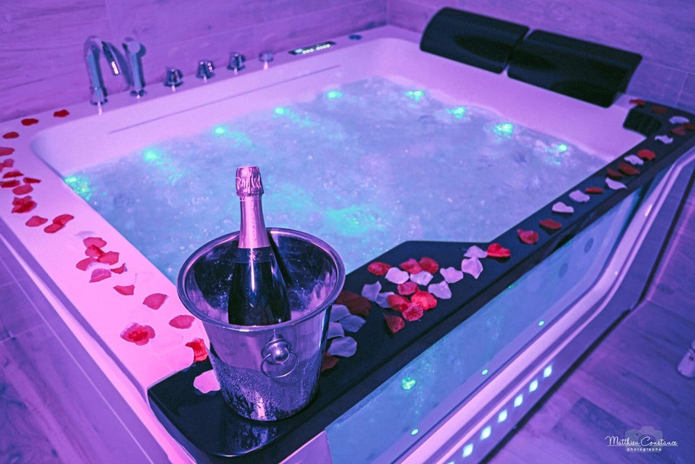 Villa Cocoon - Love Room & Spa - Love’nSpa - weekend en amoureux, love rooms avec spa ou jacuzzi privatif3 de Villa Cocoon - Love Room & Spa