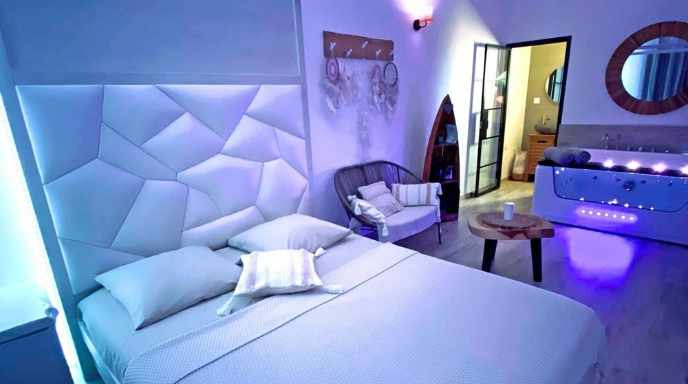 Villa Cocoon - Love Room & Spa - Love’nSpa - weekend en amoureux, love rooms avec spa ou jacuzzi privatif6 de Villa Cocoon - Love Room & Spa
