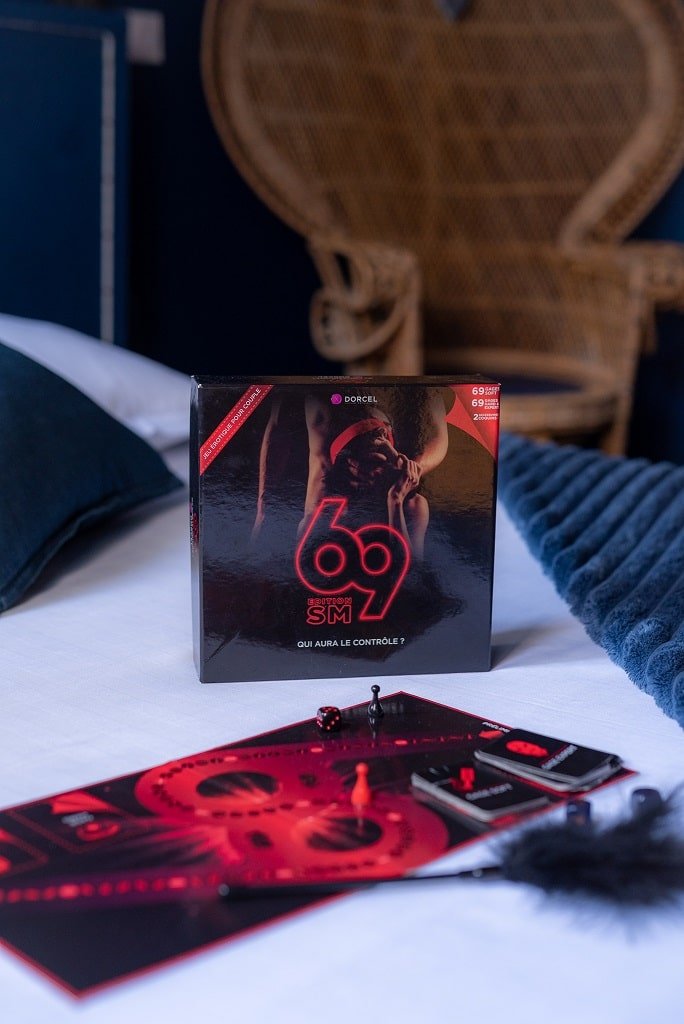 Votre Expérience Insolite - La Suite 50 Nuances - Love’nSpa - weekend en amoureux, love rooms avec spa ou jacuzzi privatif7 de Votre Expérience Insolite - La Suite 50 Nuances