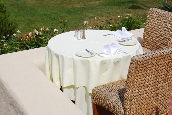 Installer un store pour prolonger vos vacances romantiques - Love’nSpa