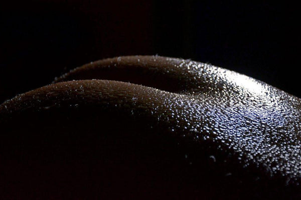 Qui châtie bien, aime bien la fessée érotique - Love’nSpa