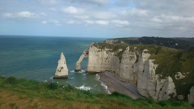 Vacances en bord de mer à Étretat : que faire et voir ?