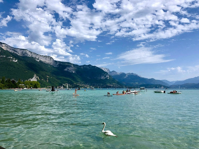 Week end amoureux Annecy : où vivre une escapade romantique inoubliable ?