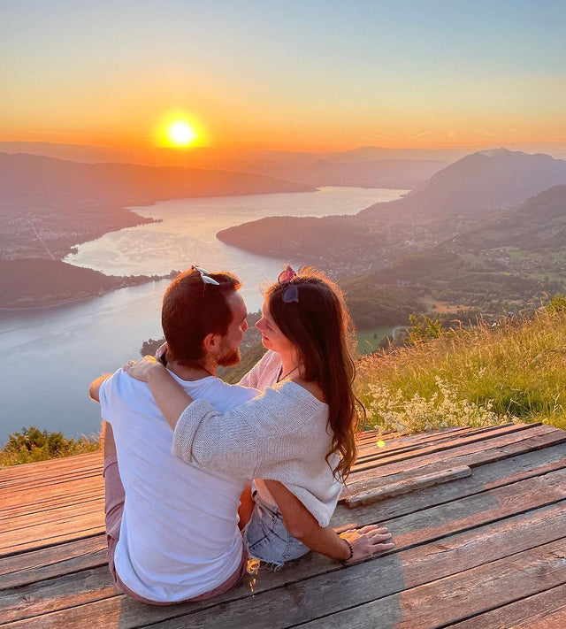 Week-end en amoureux en Haute-Savoie : où partir entre lac, spa et montagne ?