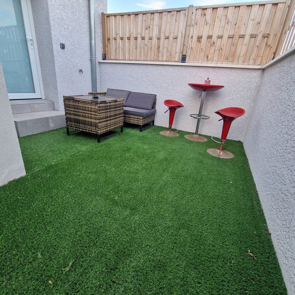 50 Nuances de Grez - Love’nSpa - weekend en amoureux, love rooms avec spa ou jacuzzi privatif3 de 50 Nuances de Grez
