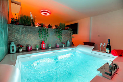 50 Nuances de Grez - Love’nSpa - weekend en amoureux, love rooms avec spa ou jacuzzi privatif