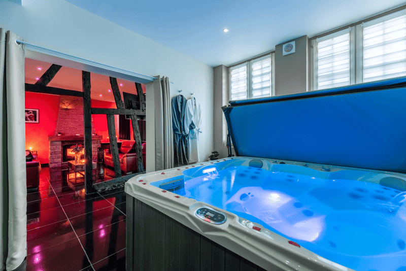 Au nid d'amour - Love’nSpa - weekend en amoureux, love rooms avec spa ou jacuzzi privatif2 de Au nid d'amour
