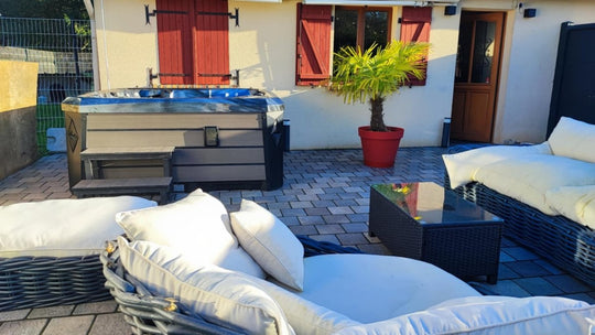 Bonny and Clyde - Love’nSpa - weekend en amoureux, love rooms avec spa ou jacuzzi privatif