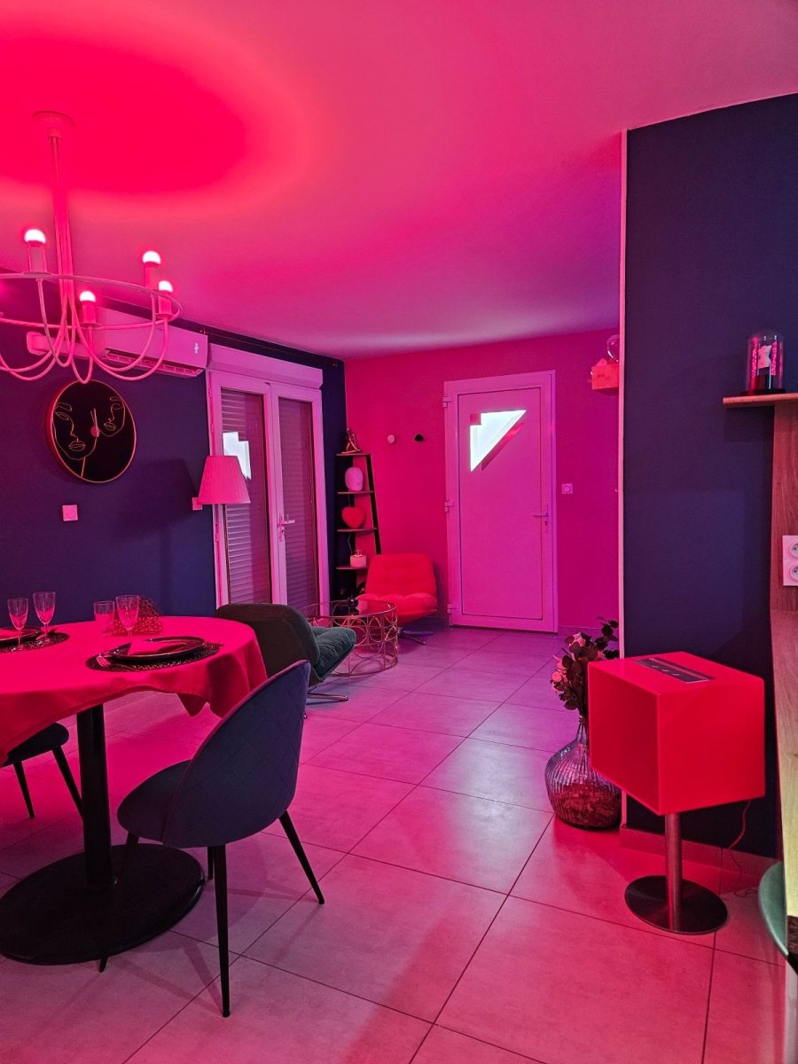 Bulles de plaisir - Love’nSpa - weekend en amoureux, love rooms avec spa ou jacuzzi privatif4 de Bulles de plaisir
