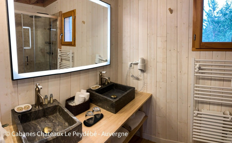 Cabane Château & Spa privatif Peydébé - Love’nSpa - weekend en amoureux, love rooms avec spa ou jacuzzi privatif