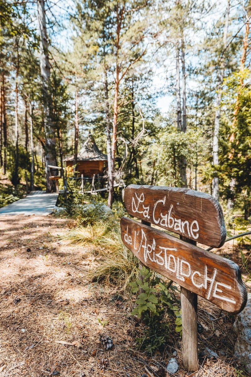 Cabane dans les arbres avec jacuzzi privatif - Aristoloche - Love’nSpa - weekend en amoureux, love rooms avec spa ou jacuzzi privatif8 de Cabane dans les arbres avec jacuzzi privatif - Aristoloche
