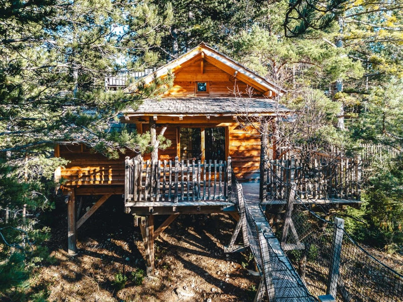 Cabane dans les arbres avec jacuzzi privatif - Épine Vinette - Love’nSpa - weekend en amoureux, love rooms avec spa ou jacuzzi privatif3 de Cabane dans les arbres avec jacuzzi privatif - Épine Vinette
