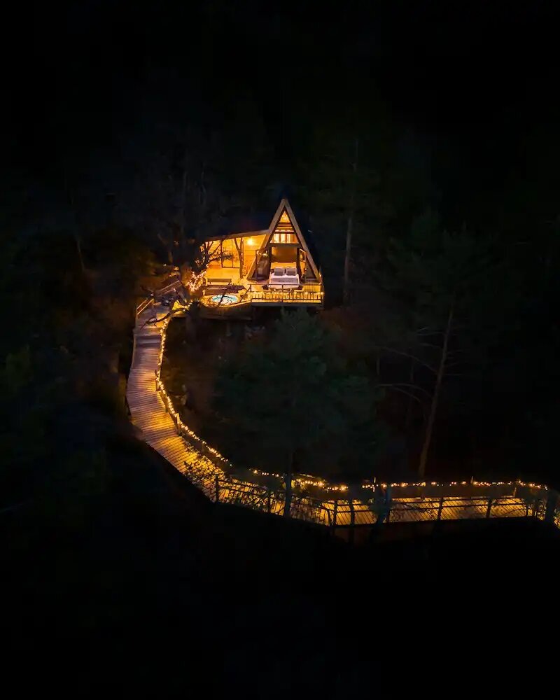 Cabane dans les arbres avec jacuzzi privatif - Petite Buëch - Love’nSpa - weekend en amoureux, love rooms avec spa ou jacuzzi privatif8 de Cabane dans les arbres avec jacuzzi privatif - Petite Buëch
