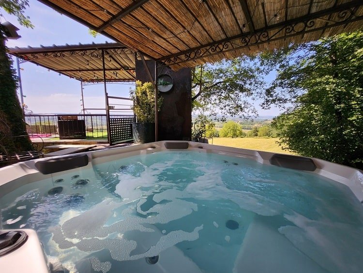 Cabane de Rêve - Love’nSpa - weekend en amoureux, love rooms avec spa ou jacuzzi privatif