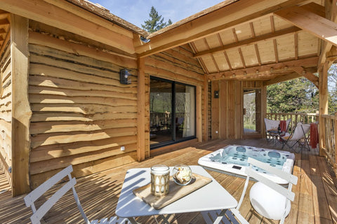 Cabanes Suspendues - Love’nSpa - weekend en amoureux, love rooms avec spa ou jacuzzi privatif