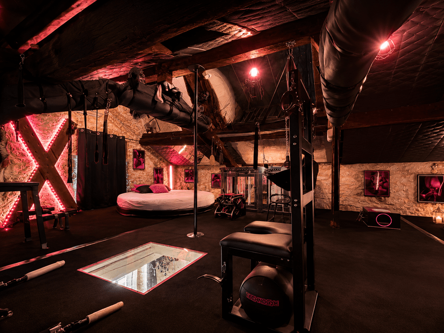Caporizon - Lov'BnB - Love’nSpa - weekend en amoureux, love rooms avec spa ou jacuzzi privatif6 de Caporizon - Lov'BnB
