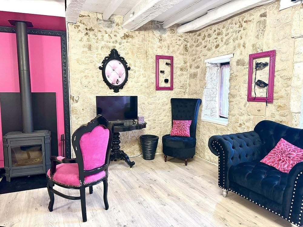 Caporizon - Love House - Love’nSpa - weekend en amoureux, love rooms avec spa ou jacuzzi privatif3 de Caporizon-Love House
