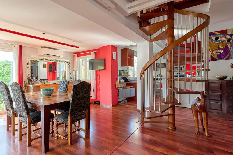 Chambre Fauve - Love’nSpa - weekend en amoureux, love rooms avec spa ou jacuzzi privatif2 de Chambre Fauve
