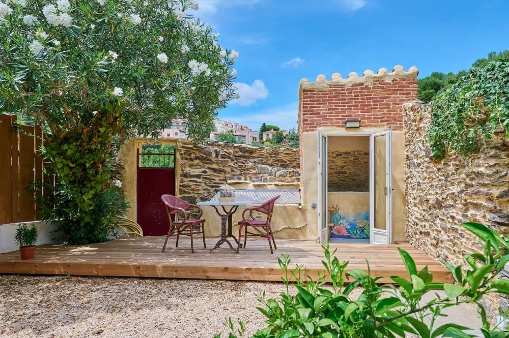 Chambre Fauve - Love’nSpa - weekend en amoureux, love rooms avec spa ou jacuzzi privatif8 de Chambre Fauve
