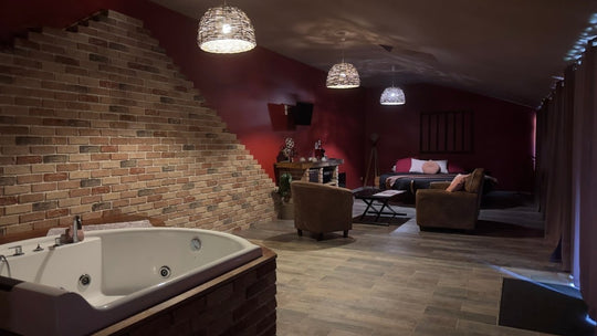 Chambre Innamorato - Love’nSpa - weekend en amoureux, love rooms avec spa ou jacuzzi privatif