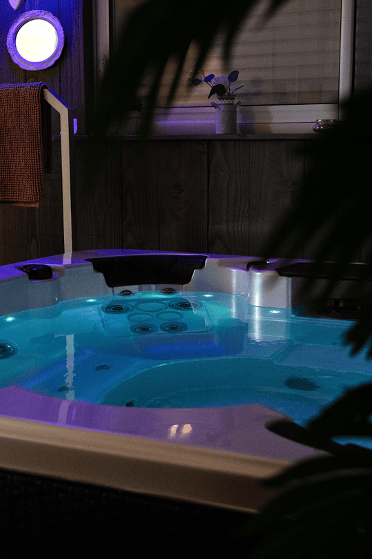 Charme & Sens - Love’nSpa - weekend en amoureux, love rooms avec spa ou jacuzzi privatif