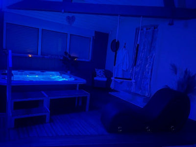Charme & Sens - Love’nSpa - weekend en amoureux, love rooms avec spa ou jacuzzi privatif