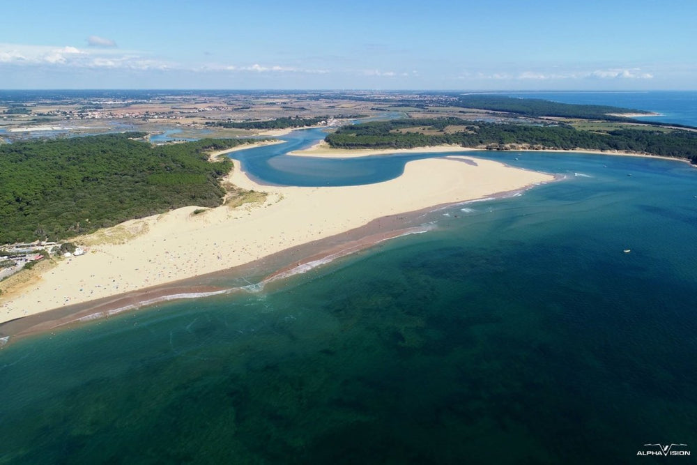 Cjour 85 - L'essentiel Love 85 - Love’nSpa - weekend en amoureux, love rooms avec spa ou jacuzzi privatif16 de Cjour 85 - L'essentiel Love 85
