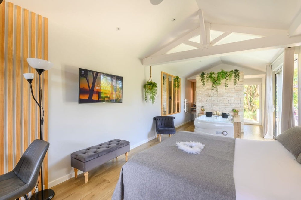 Cjour 85 - L'essentiel Love 85 - Love’nSpa - weekend en amoureux, love rooms avec spa ou jacuzzi privatif5 de Cjour 85 - L'essentiel Love 85
