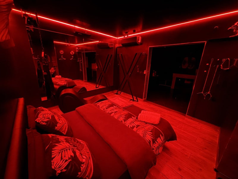Crescendo - Love’nSpa - weekend en amoureux, love rooms avec spa ou jacuzzi privatif3 de Crescendo

