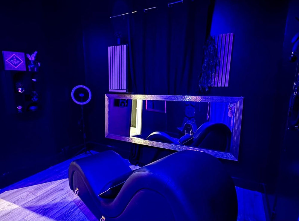 Dalikyda - La Tentation - Jacuzzi & Cinéma Privée - Love’nSpa - weekend en amoureux, love rooms avec spa ou jacuzzi privatif2 de Dalikyda - La Tentation - Jacuzzi & Cinéma Privée
