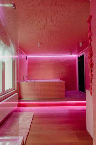 Designer Hotel - Chantal Thomas - Love’nSpa - weekend en amoureux, love rooms avec spa ou jacuzzi privatif