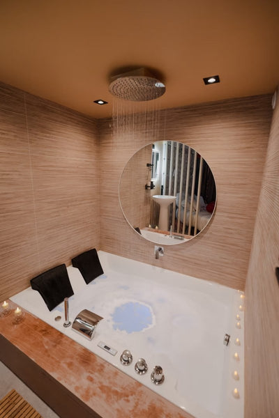 Disney MOOD by Weloveyou® - Love’nSpa - weekend en amoureux, love rooms avec spa ou jacuzzi privatif