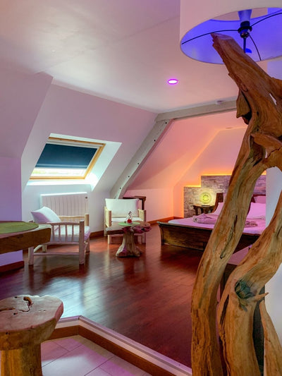 DOMAINE DE LA BESNERIE - La Suit’ Baliwood - Love’nSpa - weekend en amoureux, love rooms avec spa ou jacuzzi privatif