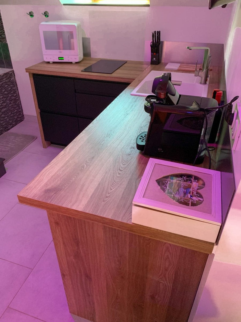 DOMAINE DE LA BESNERIE - Suite Black and White - Love’nSpa - weekend en amoureux, love rooms avec spa ou jacuzzi privatif4 de DOMAINE DE LA BESNERIE - Suite Black and White
