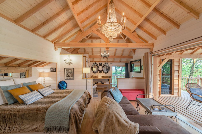 Domaine de Pech et Lafon - Cabane Spa Dolce Vita - Love’nSpa - weekend en amoureux, love rooms avec spa ou jacuzzi privatif3 de Domaine de Pech et Lafon - Cabane Spa Dolce Vita
