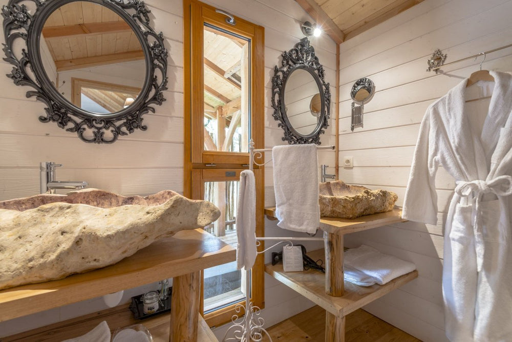 Domaine de Pech et Lafon - Cabane Spa Venitienne - Love’nSpa - weekend en amoureux, love rooms avec spa ou jacuzzi privatif3 de Domaine de Pech et Lafon - Cabane Spa Venitienne
