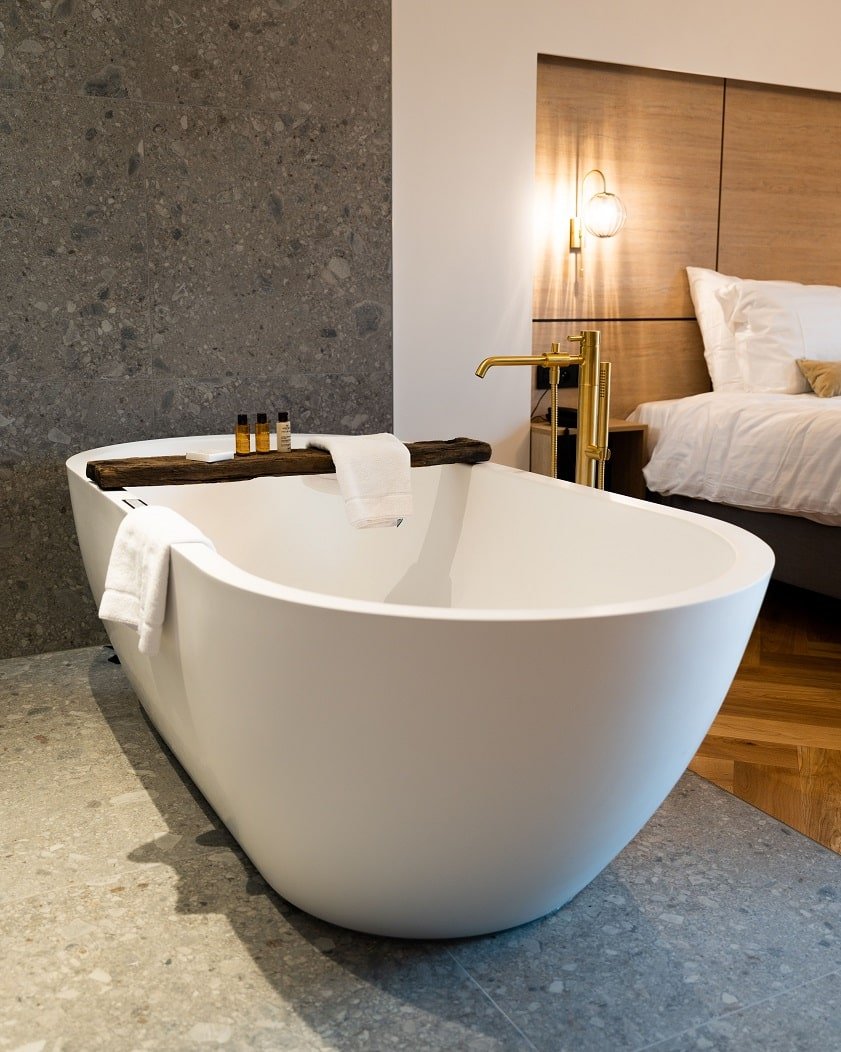 Domaine des Thermes - Love’nSpa - weekend en amoureux, love rooms avec spa ou jacuzzi privatif4 de Domaine des Thermes
