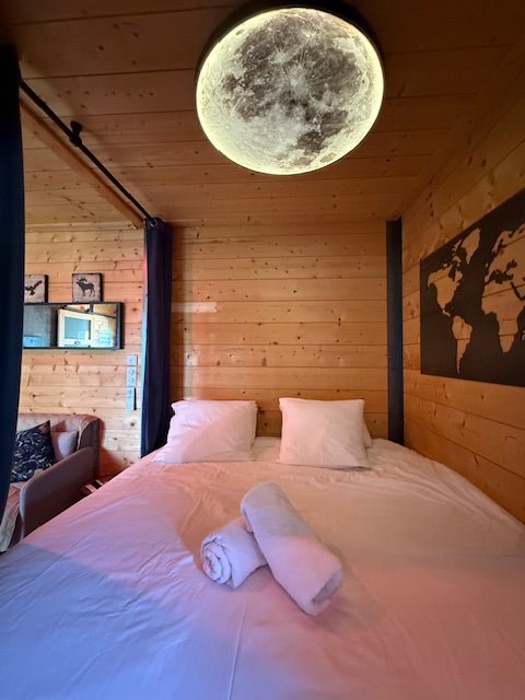 Domaine du Moulin 71 - LE NID D'AMOUR - Love’nSpa - weekend en amoureux, love rooms avec spa ou jacuzzi privatif4 de Domaine du Moulin 71 - LE NID D'AMOUR
