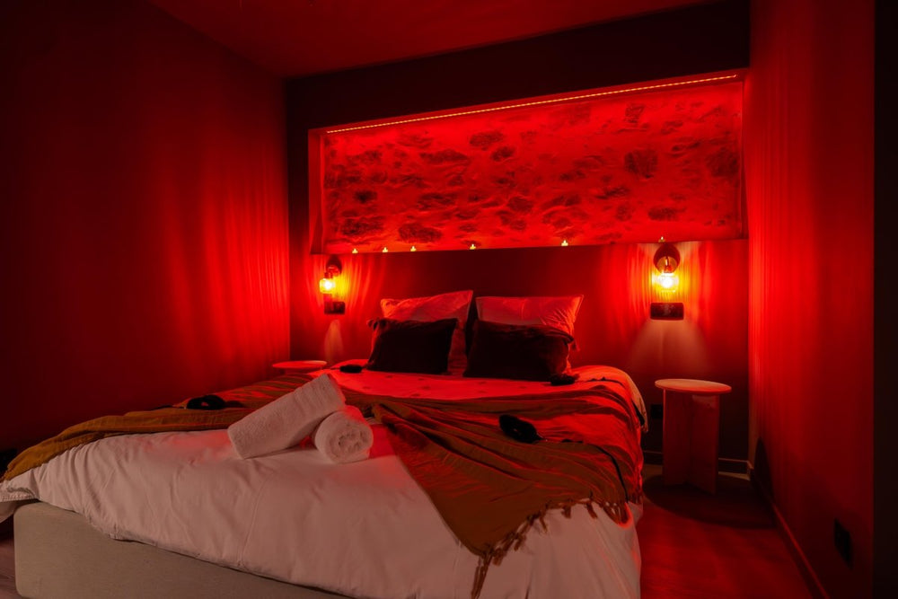 Dominia Secret - Love’nSpa - weekend en amoureux, love rooms avec spa ou jacuzzi privatif1 de Dominia Secret
