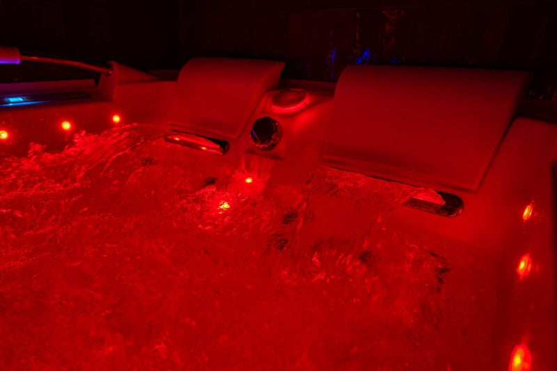 Dominia Secret - Love’nSpa - weekend en amoureux, love rooms avec spa ou jacuzzi privatif3 de Dominia Secret
