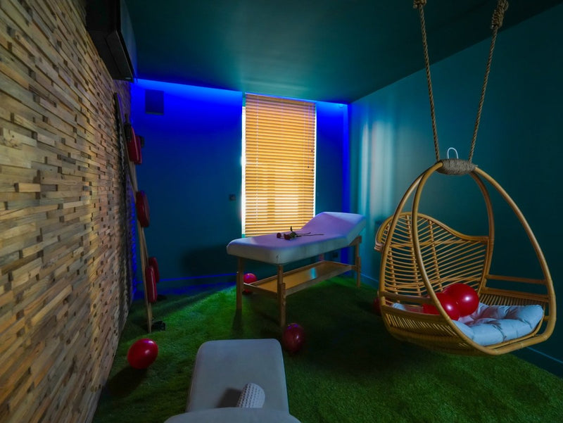 Émois & Toi - Love’nSpa - weekend en amoureux, love rooms avec spa ou jacuzzi privatif4 de Émois & Toi
