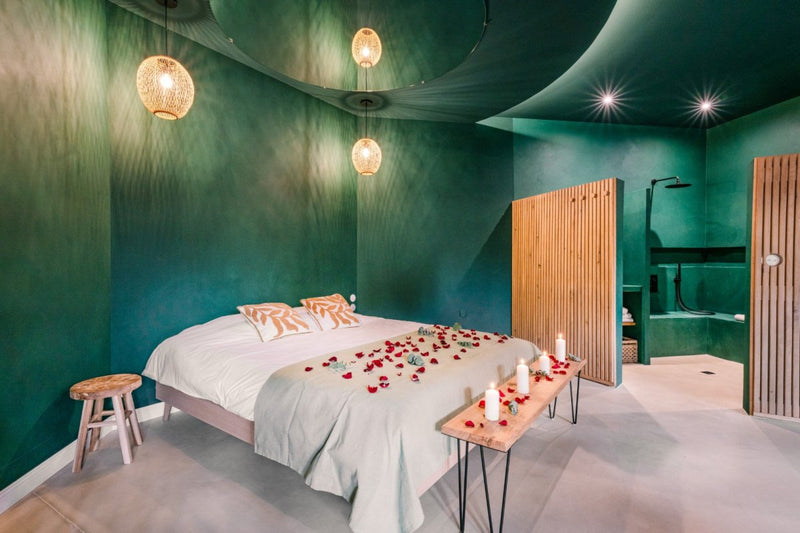 ÉROS — Spa privatif & cinéma XXL - Love’nSpa - weekend en amoureux, love rooms avec spa ou jacuzzi privatif2 de EROS — Private spa & XXL cinema
