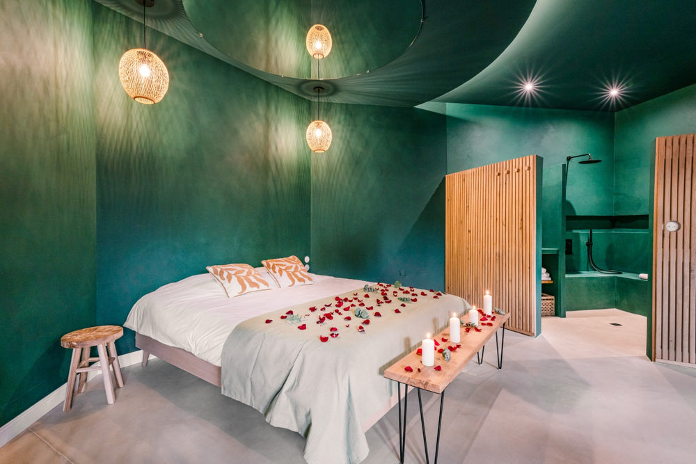 ÉROS — Spa privatif & cinéma XXL - Love’nSpa - weekend en amoureux, love rooms avec spa ou jacuzzi privatif3 de ÉROS — Spa privatif & cinéma XXL
