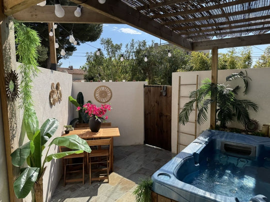 Escale Détente - Love’nSpa - weekend en amoureux, love rooms avec spa ou jacuzzi privatif