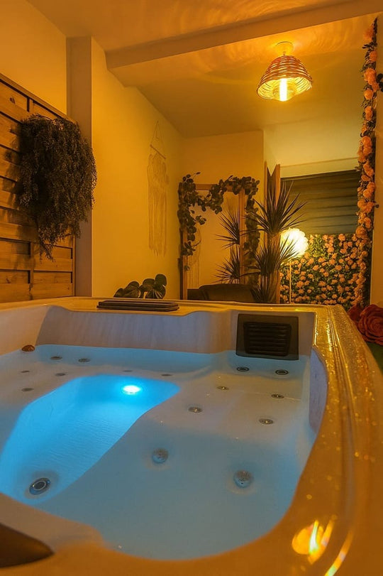 Escapade Secrète - Love’nSpa - weekend en amoureux, love rooms avec spa ou jacuzzi privatif